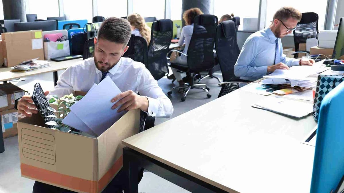 Una empresa NO es una familia: El CEO de Airbnb reconoce su mayor error sobre despidos masivos